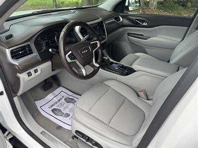 2017 GMC Acadia SLT-1   - Photo 7 - Loganville, GA 30052