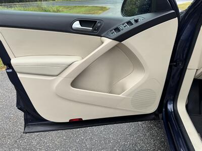 2016 Volkswagen Tiguan 2.0T S - Photo 8 - Loganville, GA 30052