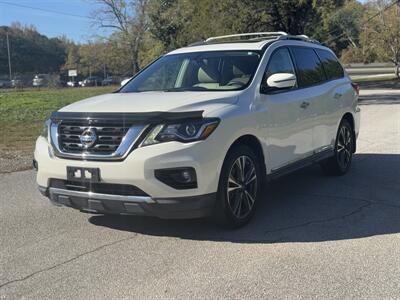 2017 Nissan Pathfinder Platinum   - Photo 1 - Loganville, GA 30052