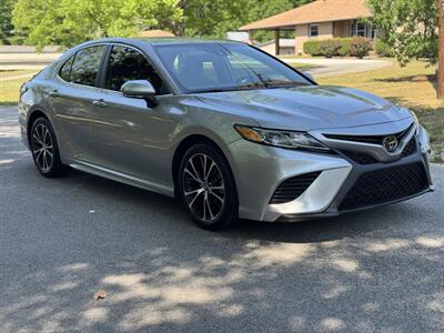 2019 Toyota Camry SE   - Photo 3 - Loganville, GA 30052