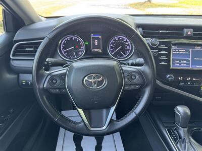 2019 Toyota Camry SE   - Photo 11 - Loganville, GA 30052
