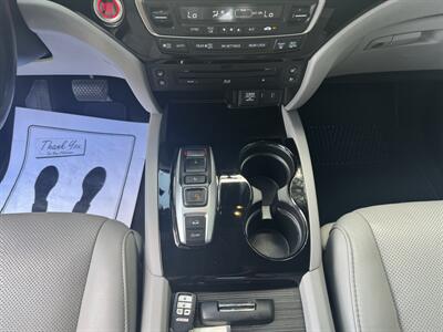2018 Honda Pilot Elite   - Photo 16 - Loganville, GA 30052
