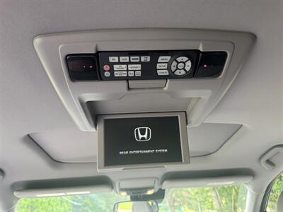 2018 Honda Pilot Elite   - Photo 18 - Loganville, GA 30052