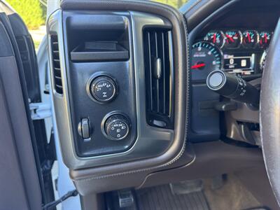 2018 Chevrolet Silverado 1500 LTZ   - Photo 10 - Loganville, GA 30052