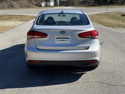 2018 Kia Forte LX   - Photo 5 - Loganville, GA 30052