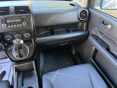 2010 Honda Element SC   - Photo 15 - Loganville, GA 30052