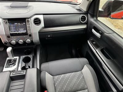 2018 Toyota Tundra SR5   - Photo 15 - Loganville, GA 30052