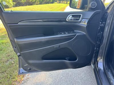 2018 Jeep Grand Cherokee Trailhawk   - Photo 8 - Loganville, GA 30052