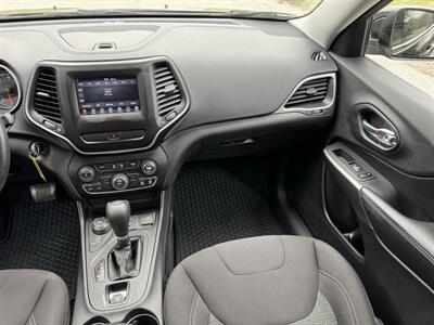 2019 Jeep Cherokee Latitude - Photo 15 - Loganville, GA 30052