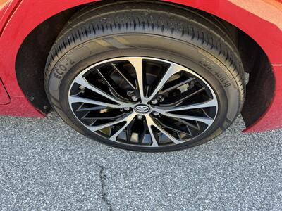 2019 Toyota Camry SE   - Photo 20 - Loganville, GA 30052