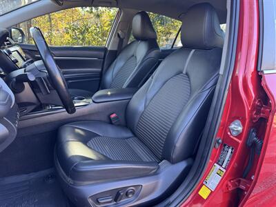 2019 Toyota Camry SE   - Photo 9 - Loganville, GA 30052