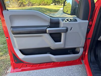 2015 Ford F-150 XLT   - Photo 8 - Loganville, GA 30052