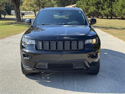 2019 Jeep Grand Cherokee Altitude   - Photo 2 - Loganville, GA 30052