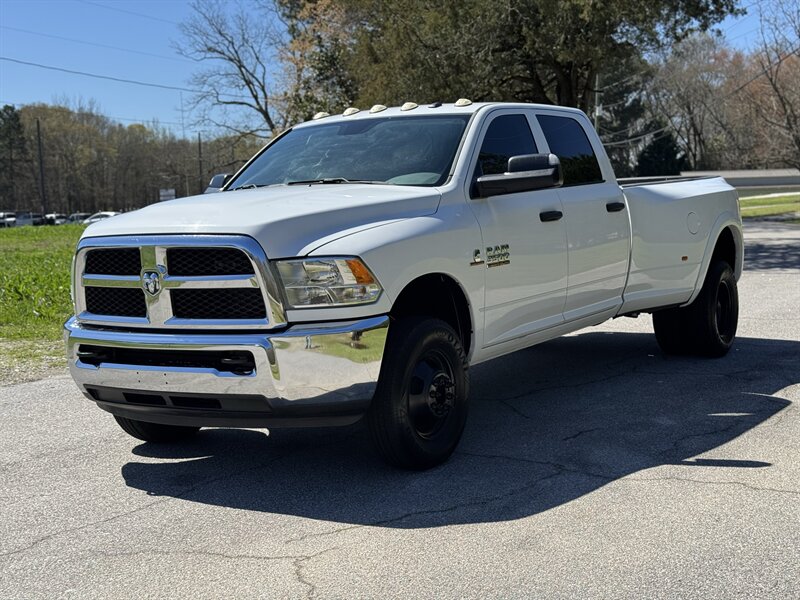 2018 RAM 3500 Tradesman   - Photo 1 - Loganville, GA 30052