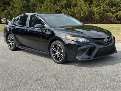 2018 Toyota Camry SE   - Photo 3 - Loganville, GA 30052