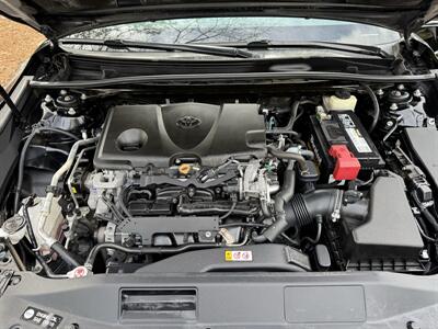 2018 Toyota Camry SE   - Photo 18 - Loganville, GA 30052