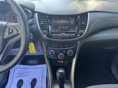 2020 Chevrolet Trax LS - Photo 13 - Loganville, GA 30052
