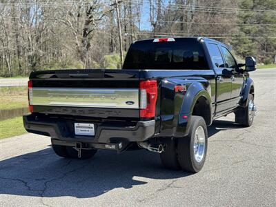 2018 Ford F-450 Super Duty Platinum   - Photo 7 - Loganville, GA 30052
