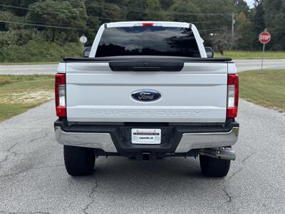 2018 Ford F-250 XLT   - Photo 4 - Loganville, GA 30052