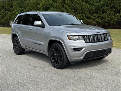 2018 Jeep Grand Cherokee Altitude   - Photo 3 - Loganville, GA 30052