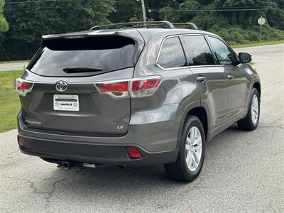 2015 Toyota Highlander LE - Photo 4 - Loganville, GA 30052
