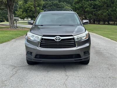 2015 Toyota Highlander LE - Photo 2 - Loganville, GA 30052
