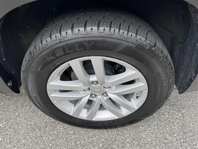 2015 Toyota Highlander LE - Photo 21 - Loganville, GA 30052