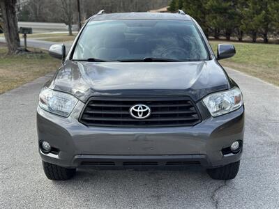 2010 Toyota Highlander   - Photo 2 - Loganville, GA 30052