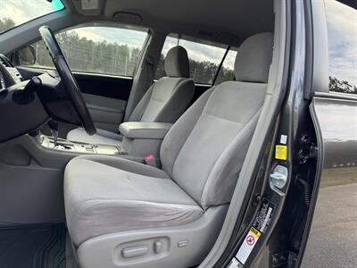 2010 Toyota Highlander   - Photo 7 - Loganville, GA 30052