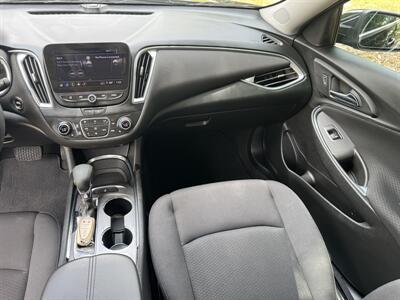 2021 Chevrolet Malibu LT   - Photo 16 - Loganville, GA 30052