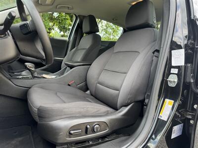 2021 Chevrolet Malibu LT   - Photo 9 - Loganville, GA 30052