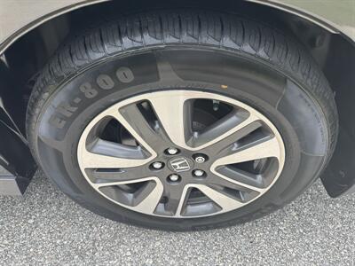 2015 Honda Odyssey Touring   - Photo 19 - Loganville, GA 30052