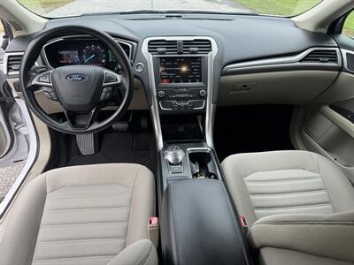 2019 Ford Fusion SE   - Photo 13 - Loganville, GA 30052