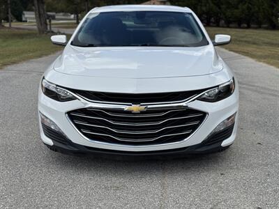 2020 Chevrolet Malibu LT   - Photo 2 - Loganville, GA 30052