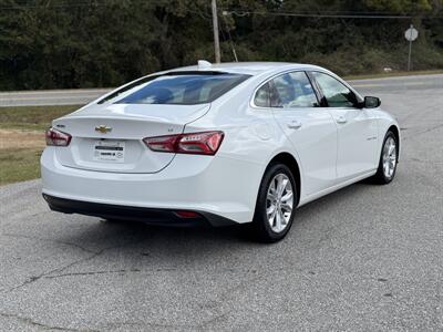 2020 Chevrolet Malibu LT   - Photo 4 - Loganville, GA 30052