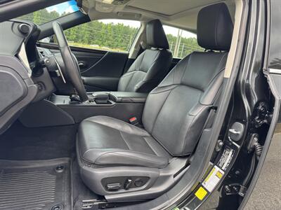 2020 Lexus ES   - Photo 9 - Loganville, GA 30052