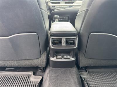 2020 Lexus ES   - Photo 17 - Loganville, GA 30052