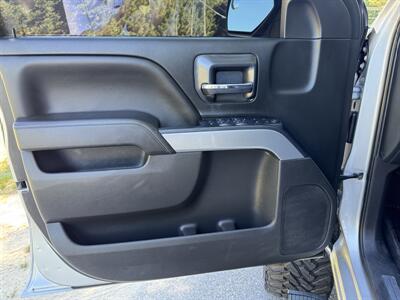 2018 Chevrolet Silverado 1500 LT - Photo 9 - Loganville, GA 30052