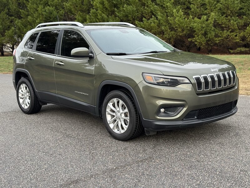 2019 Jeep Cherokee Latitude   - Photo 1 - Loganville, GA 30052