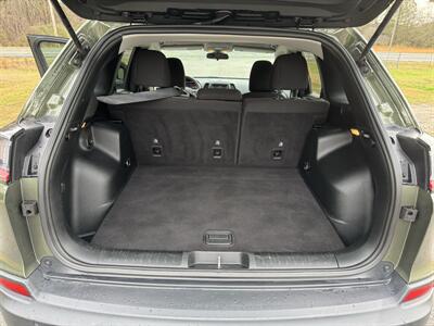 2019 Jeep Cherokee Latitude   - Photo 16 - Loganville, GA 30052
