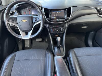 2018 Chevrolet Trax LT   - Photo 11 - Loganville, GA 30052