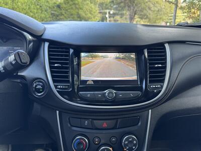 2018 Chevrolet Trax LT   - Photo 13 - Loganville, GA 30052