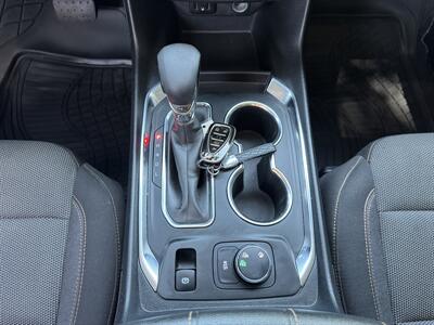 2021 Chevrolet Traverse LT Cloth   - Photo 16 - Loganville, GA 30052