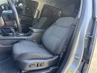 2021 Chevrolet Traverse LT Cloth   - Photo 10 - Loganville, GA 30052