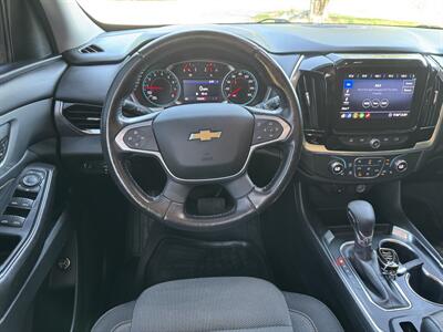 2021 Chevrolet Traverse LT Cloth   - Photo 12 - Loganville, GA 30052
