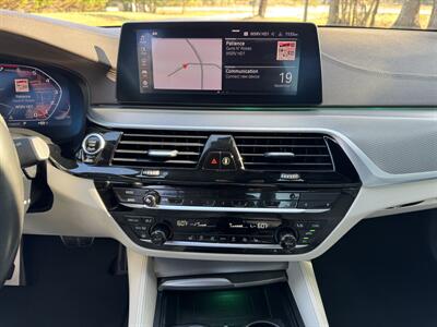 2020 BMW M550i xDrive   - Photo 14 - Loganville, GA 30052