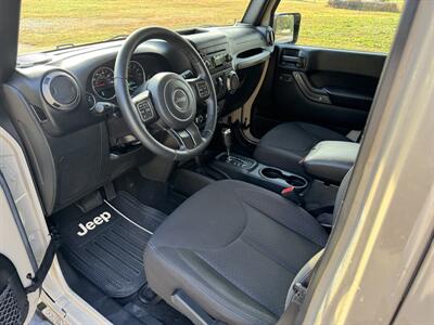 2016 Jeep Wrangler Sport   - Photo 7 - Loganville, GA 30052