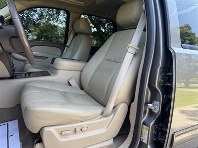 2013 Chevrolet Tahoe LT   - Photo 9 - Loganville, GA 30052