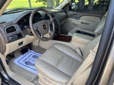2013 Chevrolet Tahoe LT   - Photo 7 - Loganville, GA 30052