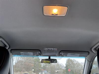 2017 Toyota Camry SE   - Photo 15 - Loganville, GA 30052